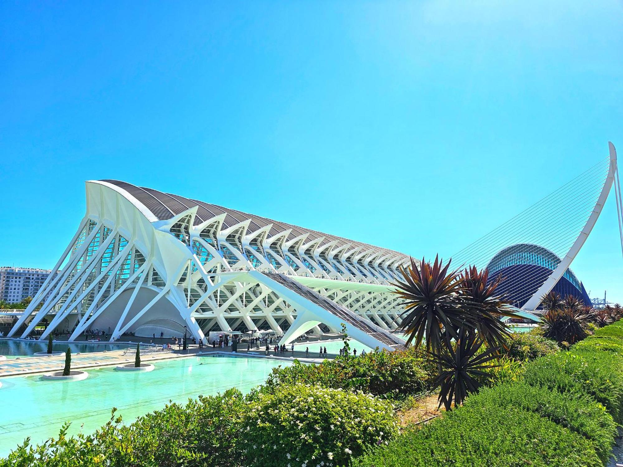 Apartamentos Las Ciencias Studio P Valencia Luaran gambar
